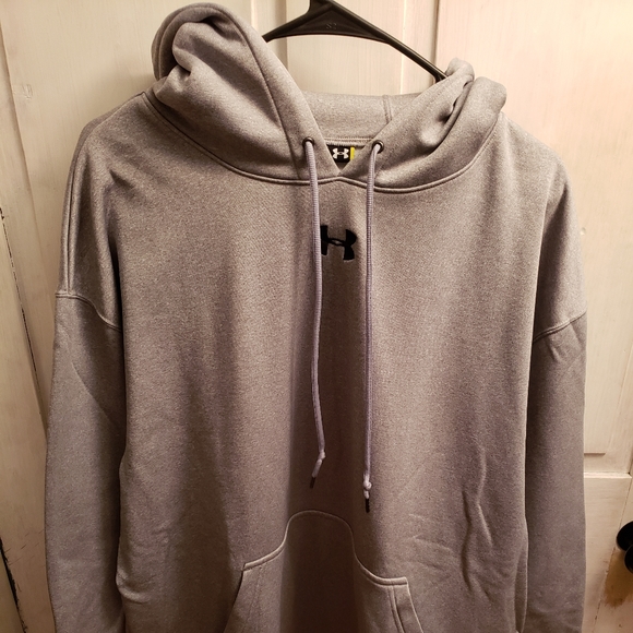 Under Armour Other - Under Armour Hoodie